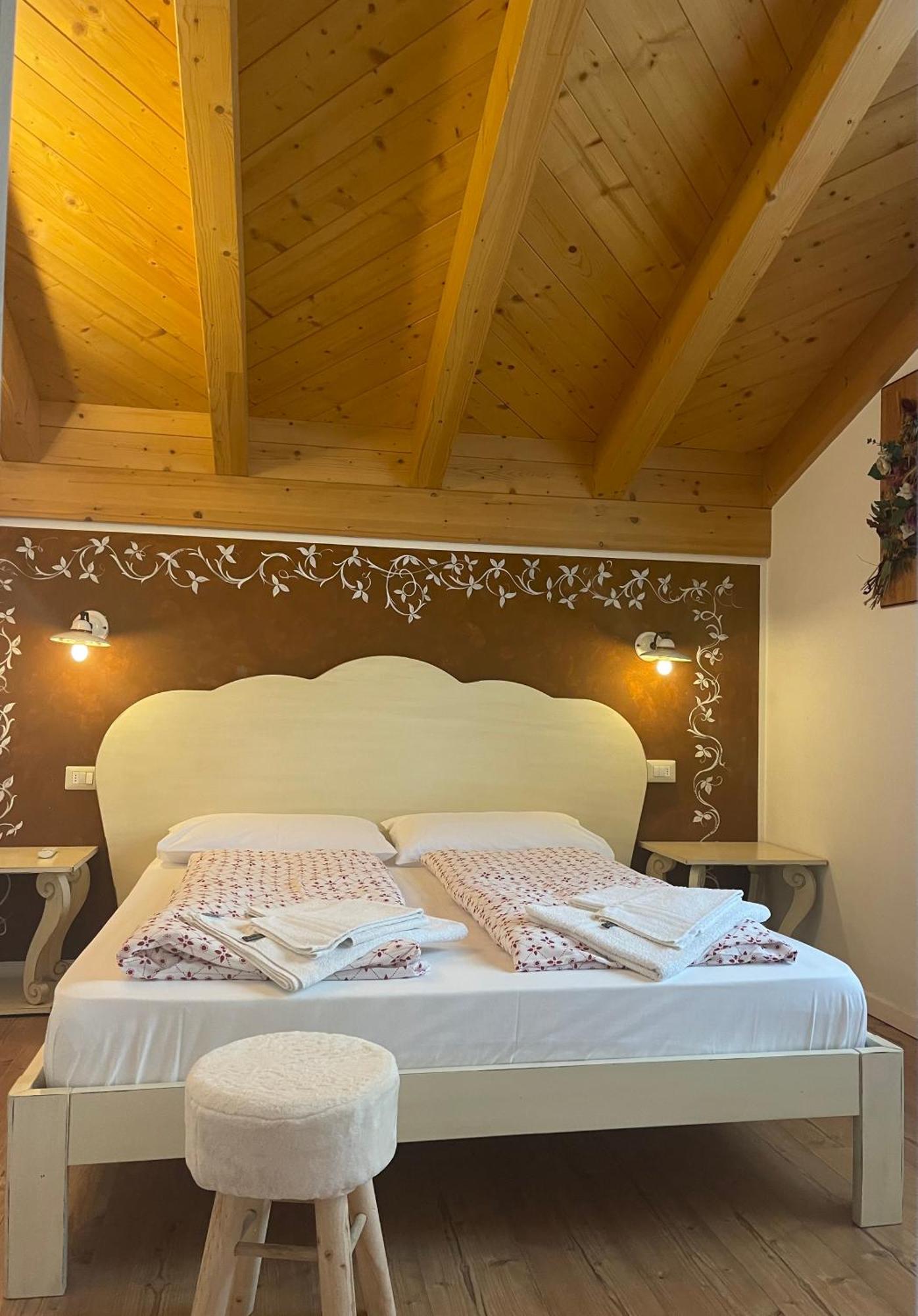 Villa La Dama Del Lago โมลเวโน ภายนอก รูปภาพ